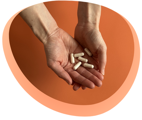 Hands holding get dopa capsules